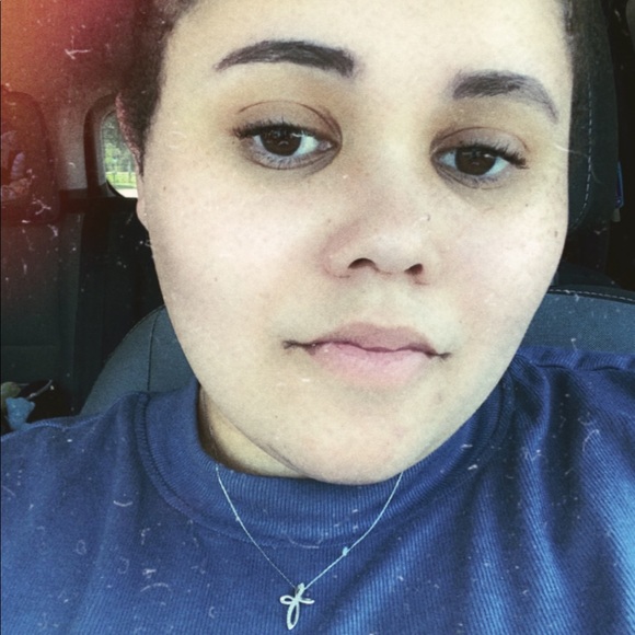 Meet your Posher, Jianna - Picture 2 of 2